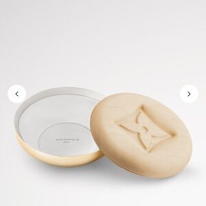 Louis Vuitton Metalgram Round Box